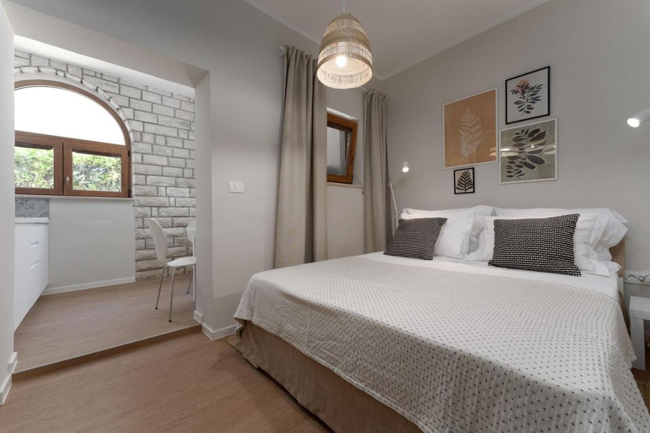 Apartments Alloro By Seeadria Agency Novigrad Istria المظهر الخارجي الصورة